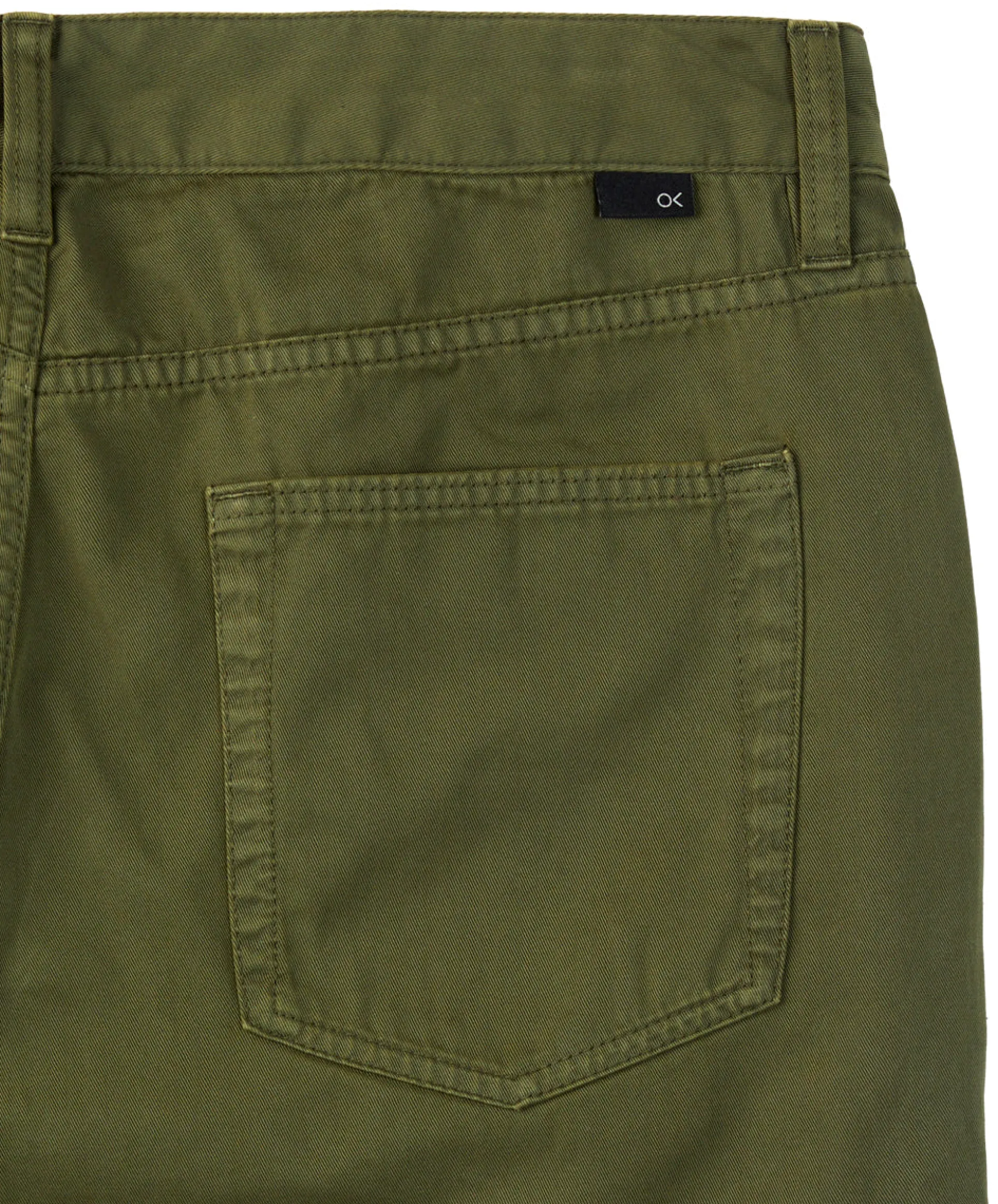 Ambassador Slim Fit: Chino